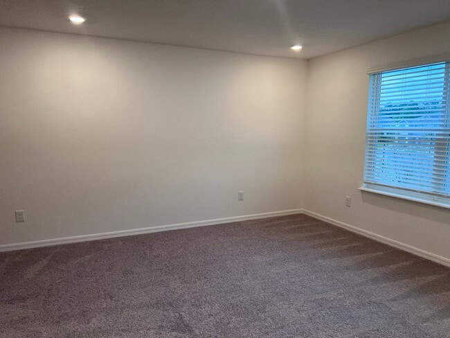 Building Photo - 3196 Penny Cove Ln