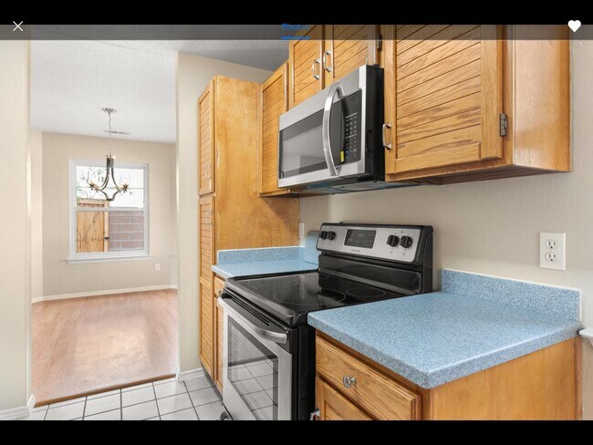 Building Photo - 6232 Prairie Sage Dr NW