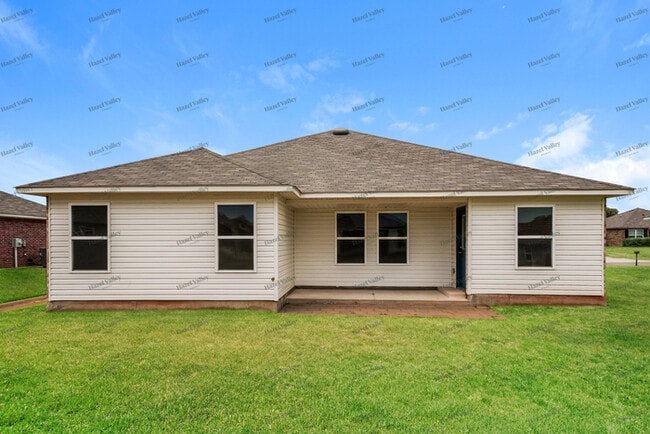Building Photo - 11101 NW 94th Terrace