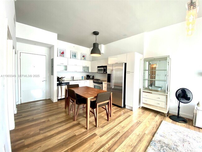 Building Photo - 133 NE 2nd Ave