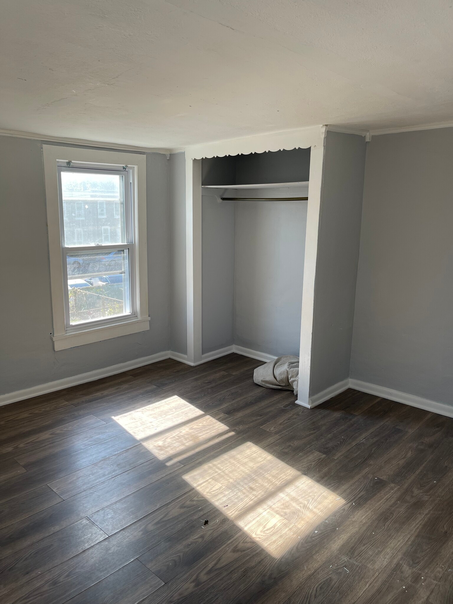 Building Photo - 59 E Paul Ave