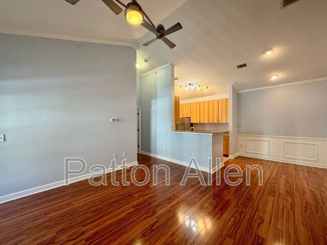 Building Photo - 1000 Olde Eastwood Village Blvd