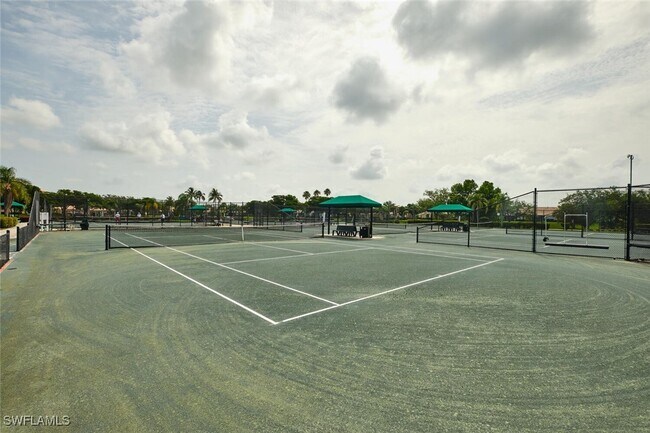 Building Photo - 9100 Southmont Cove