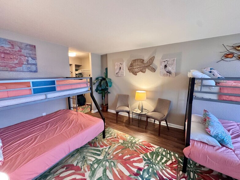 Building Photo - 215 Atlantic Ave