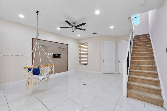 Building Photo - 20914 NW 1st Dr