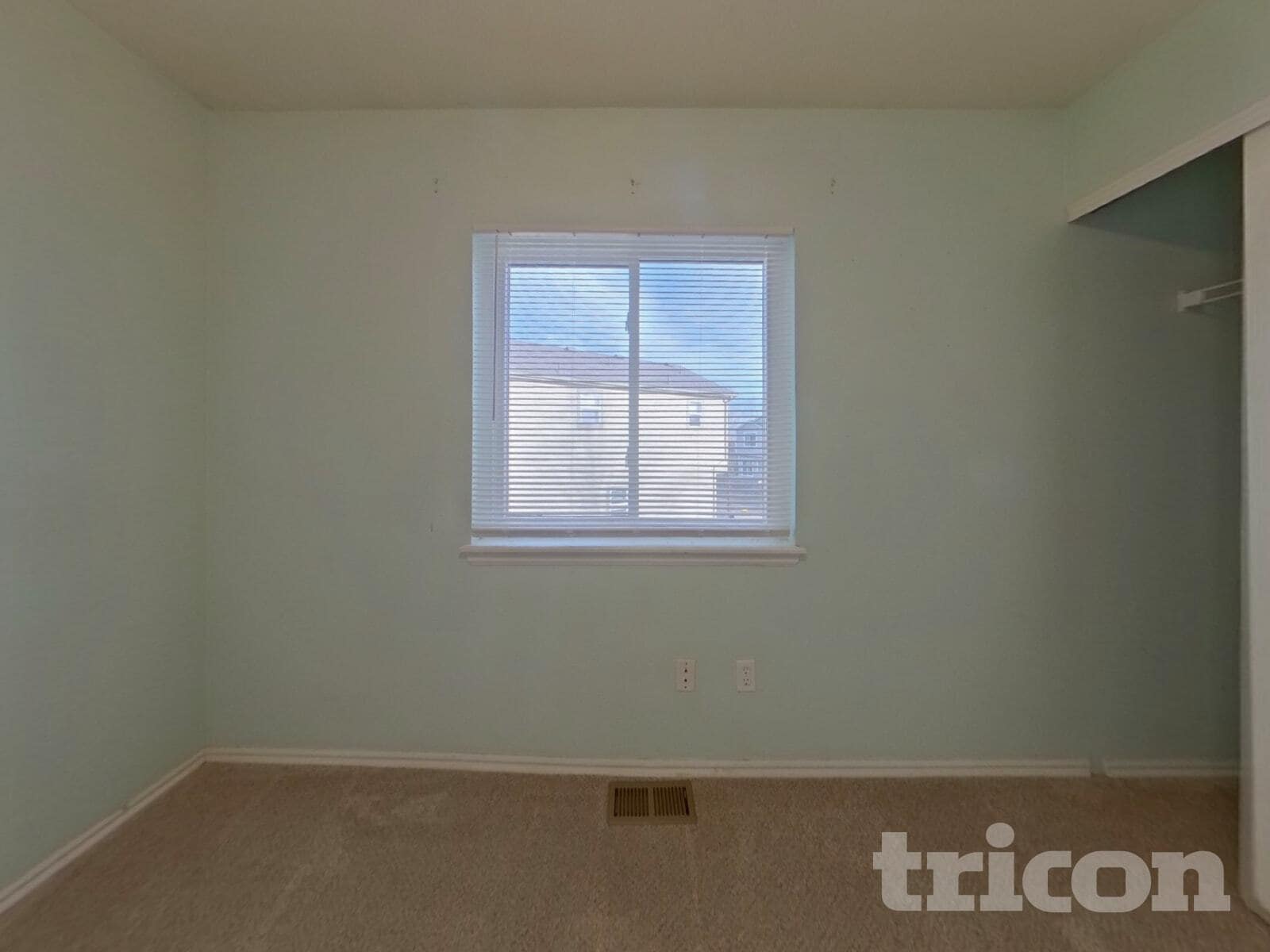 Building Photo - 8785 Katherine Ct