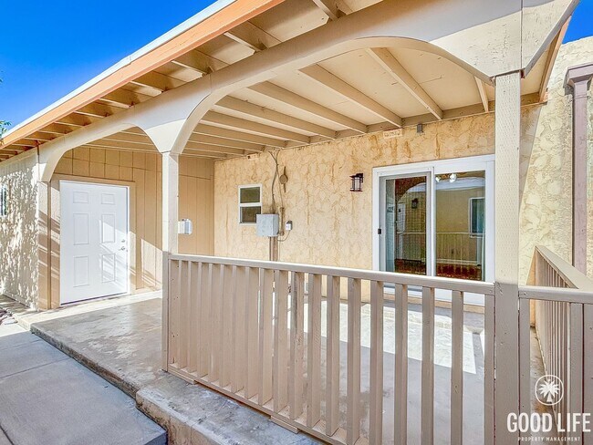 Building Photo - zIsla Vista Dr