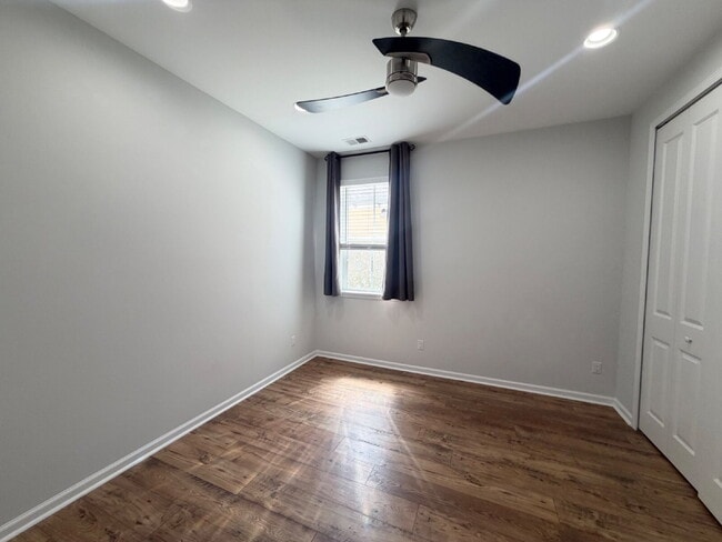 Building Photo - Beautiful Designed Two Bedroom Home in Margaritaville