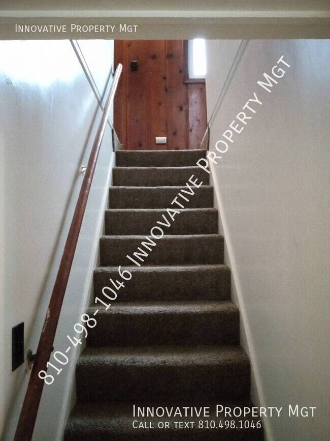 Building Photo - 2106 E Bristol Rd