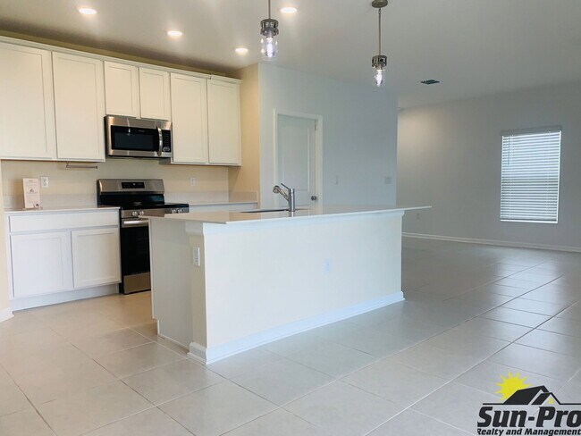 Building Photo - 1102 Belle Isle Ln