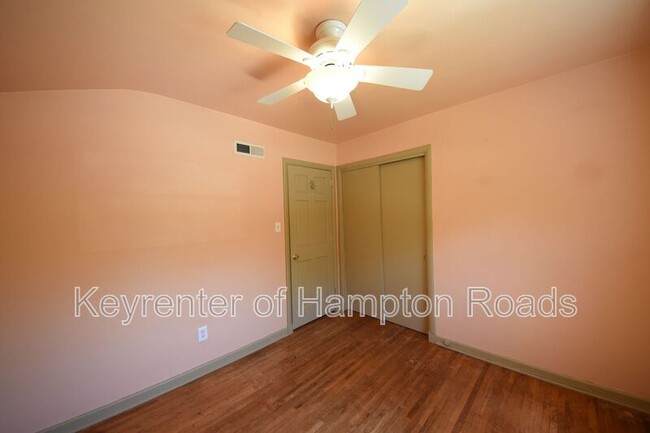 Building Photo - 8356 Cape View Ct