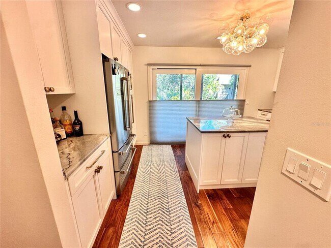 Building Photo - 1445 Landings Cir