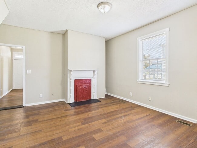 Building Photo - 1454 Ferndale Ave