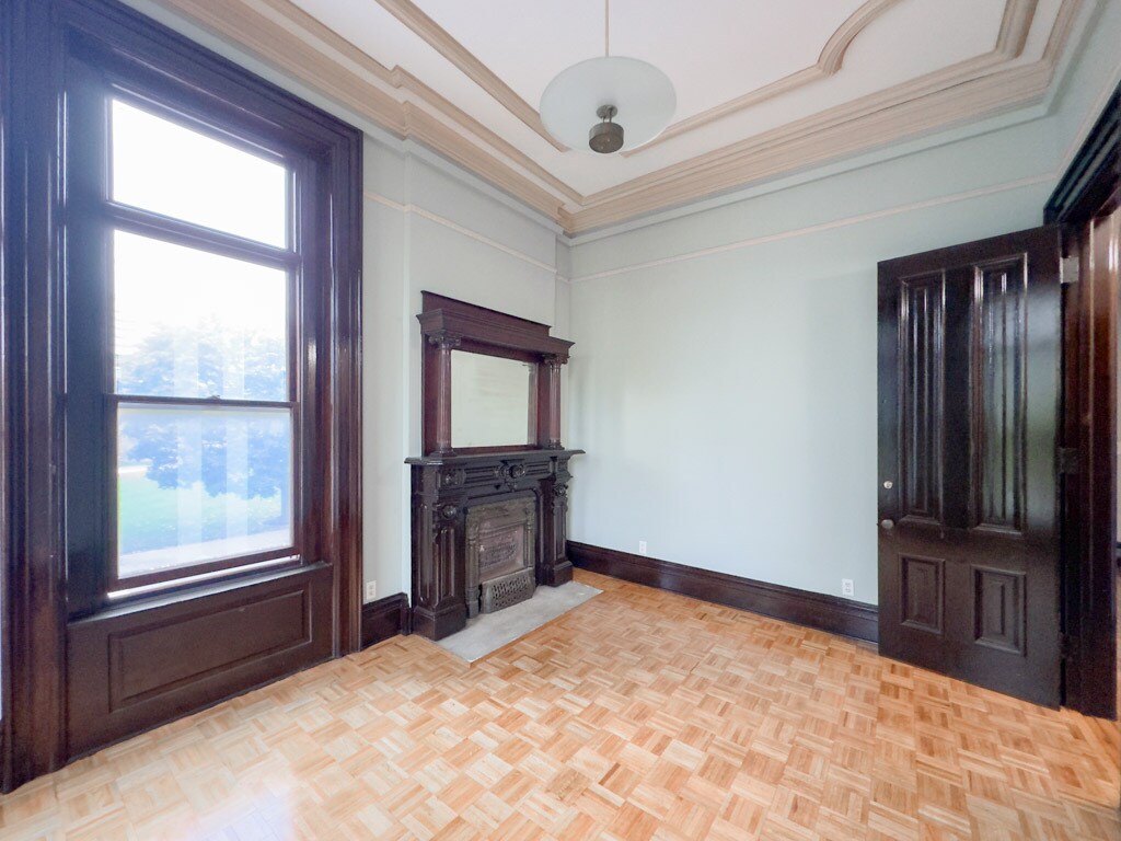 Building Photo - 238 S Ashland Ave