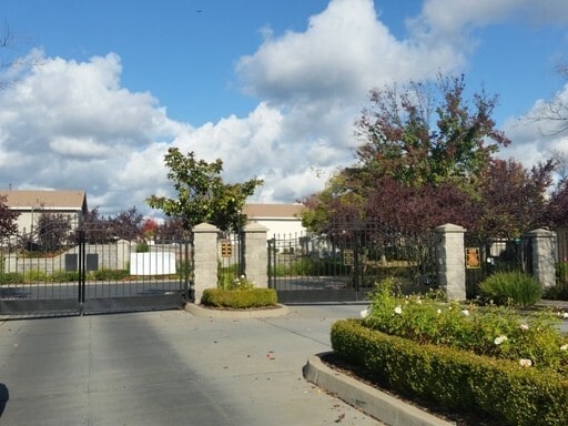 Building Photo - East Roseville - Aviana Gated Community - ...