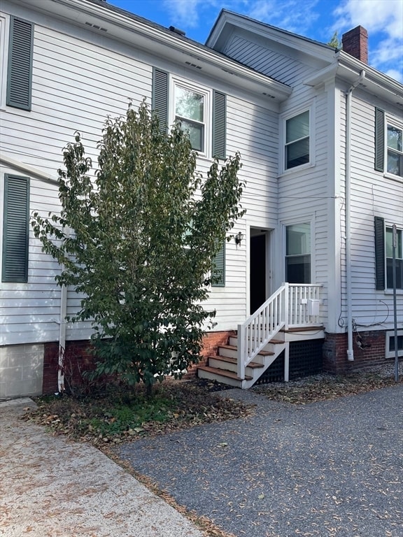 Building Photo - 73 Inman St