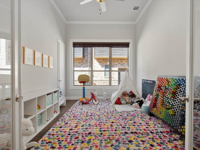 Building Photo - 2419 Portwood Way
