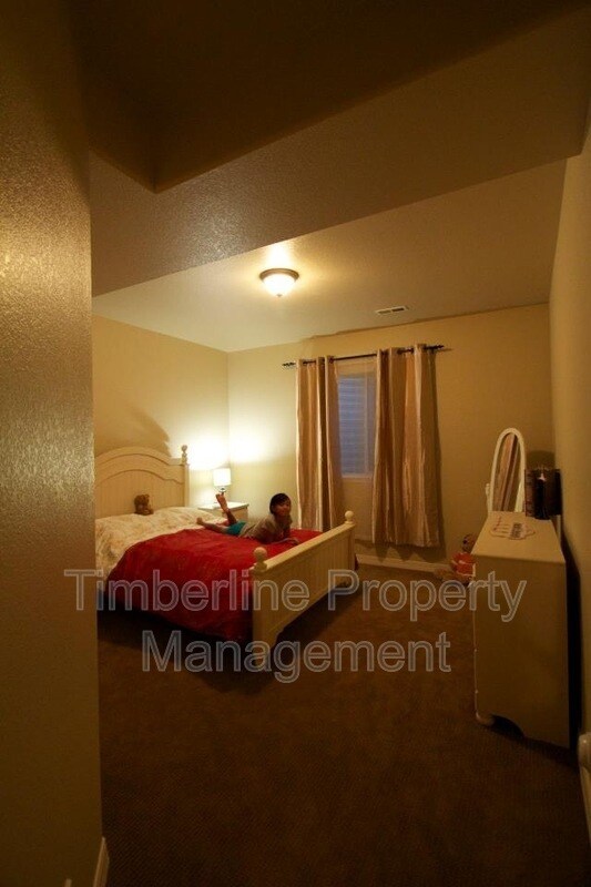 Building Photo - 6262 Adamants Dr