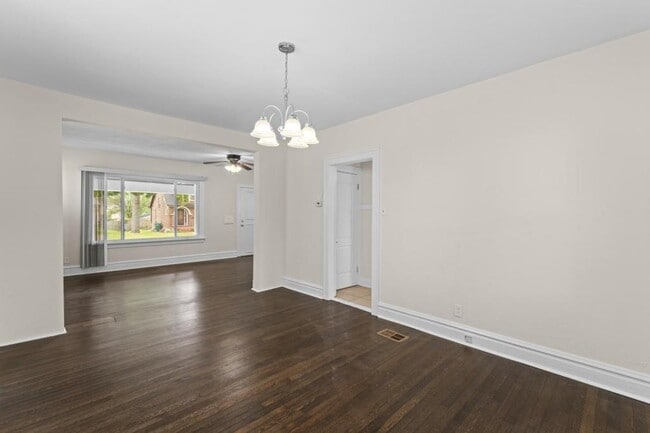 Building Photo - 7241 St Andrews Pl