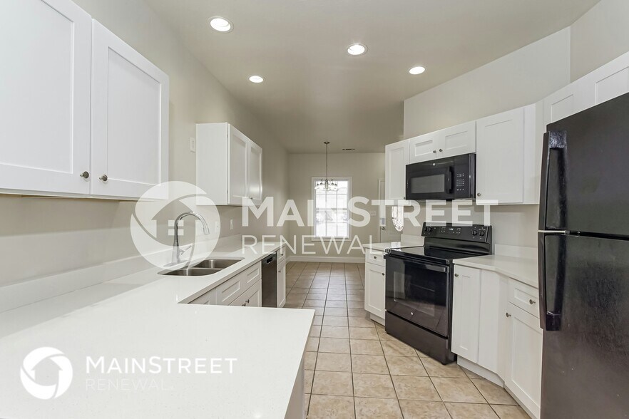 Building Photo - 7346 English Park Way