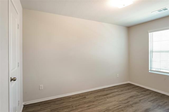 Building Photo - 1601 Matthew Dr
