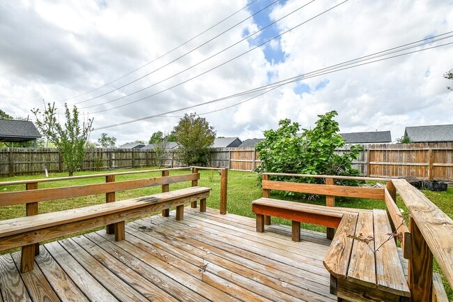 Building Photo - 4306 W Thunderwood Cir