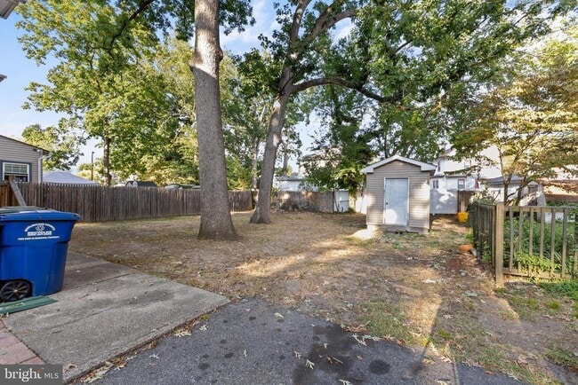 Building Photo - 720 Cinnaminson Ave