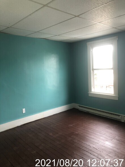 Bedroom View 1 - 234 W Willow St