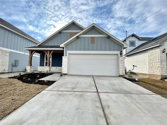 Building Photo - 1613 Brimhurst Dr