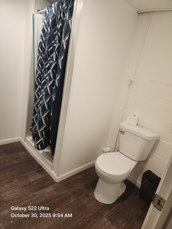 Building Photo - 3409 S 10th St