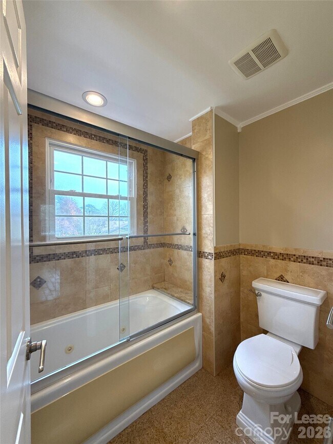 Building Photo - 7318 Connan Ln