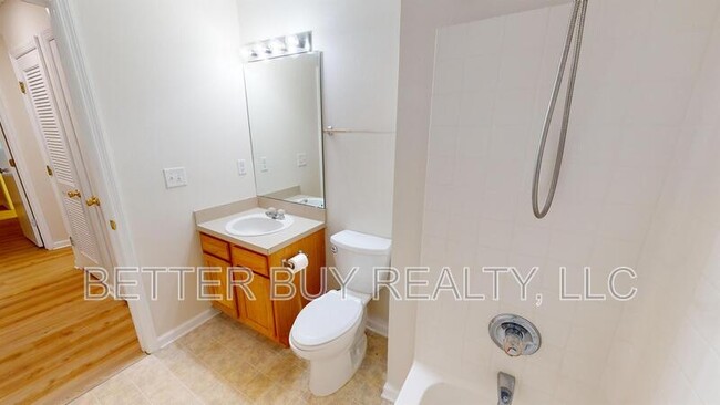 Building Photo - 5 Ryland Pl