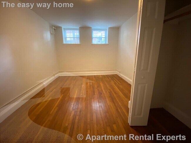 Building Photo - 285 Harvard St