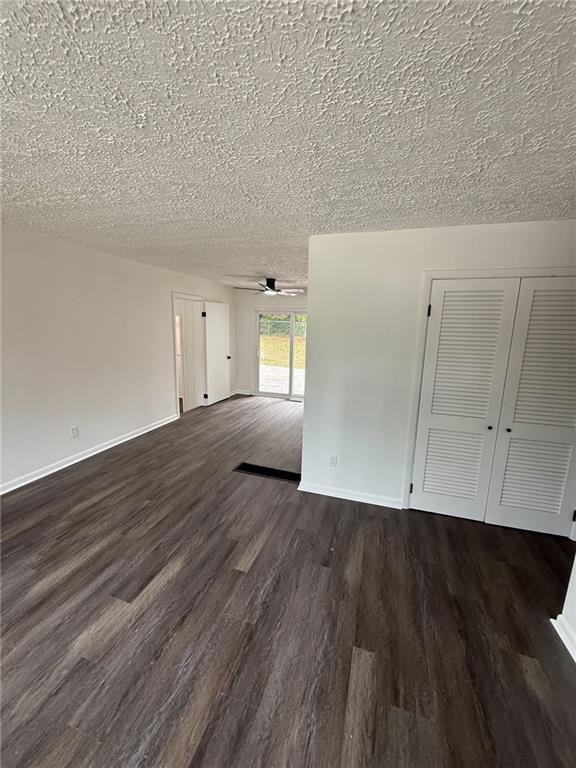 Building Photo - 2651 Bull Run Dr