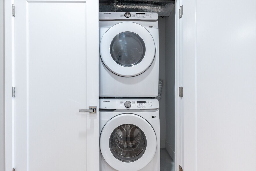 laundry - 1331 N 17th St