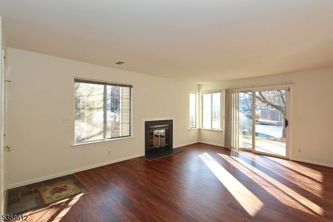 Building Photo - 87 Mayfield Rd