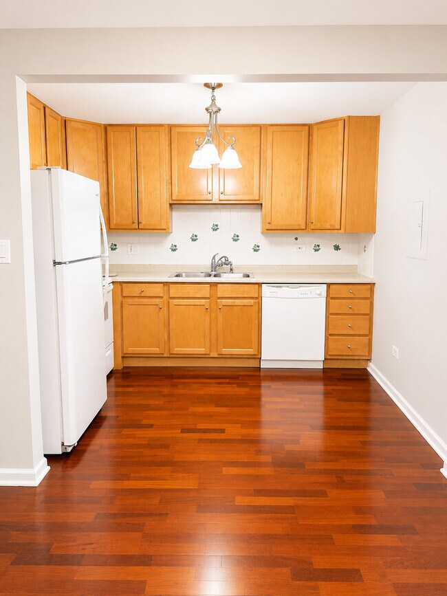 Building Photo - 448 Osage Ln