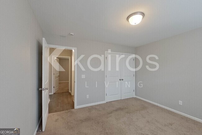 Building Photo - 104 Bluff Rd