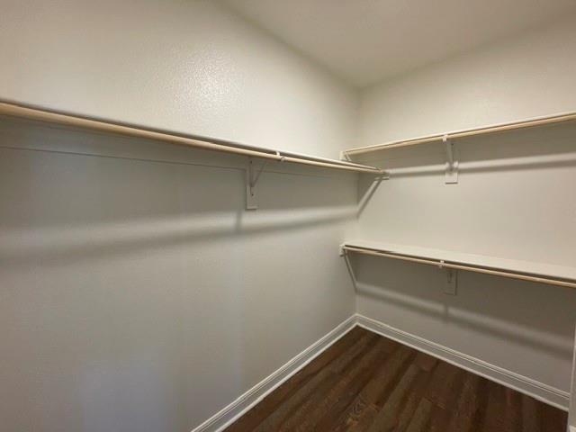 Building Photo - 12600 Plassmeyer Pl