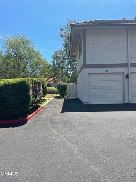 Building Photo - 1174 Kirkford Way