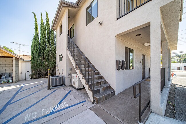 Building Photo - 4620 Eagle Rock Blvd