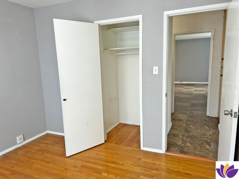 Building Photo - 2513 Denmead St