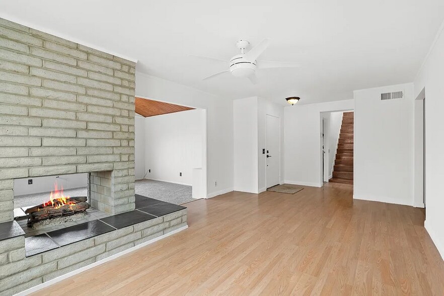 Building Photo - 8629 Stanwell St