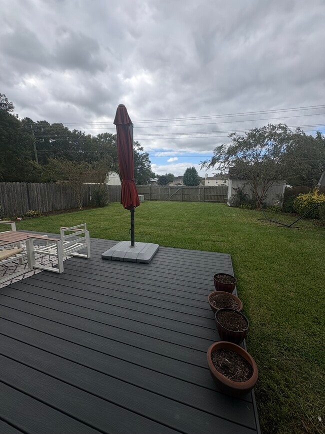 Building Photo - Andrew property