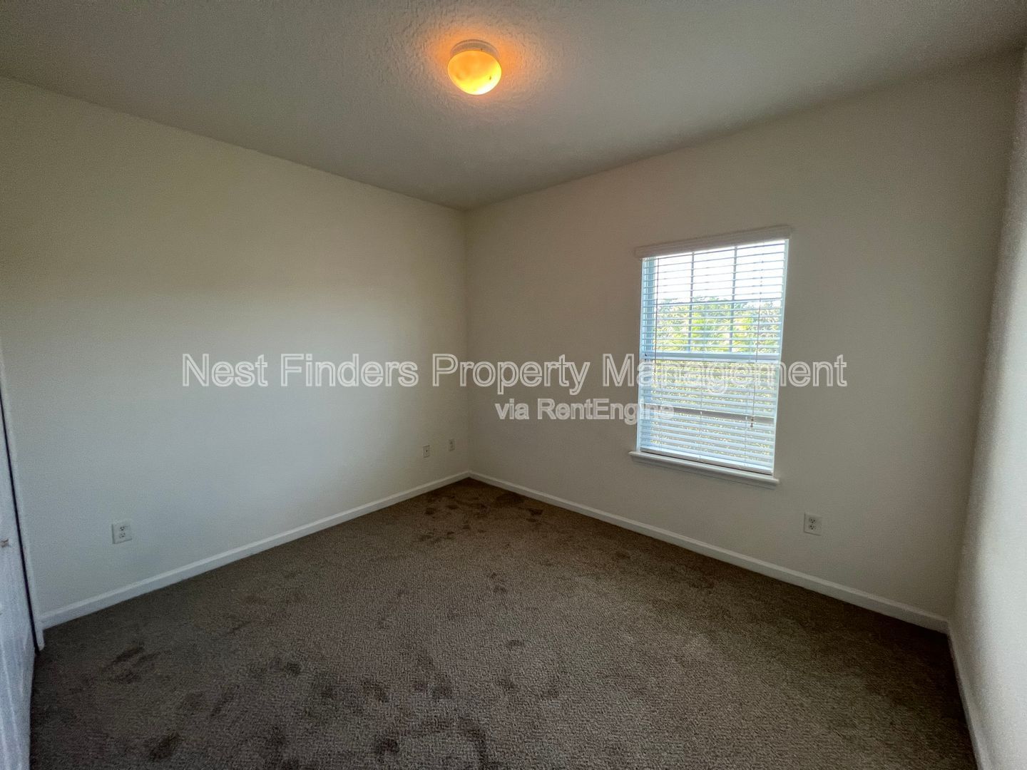 Building Photo - 4908 Key Lime Dr