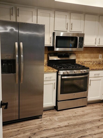 Building Photo - 51 Fair Haven Way