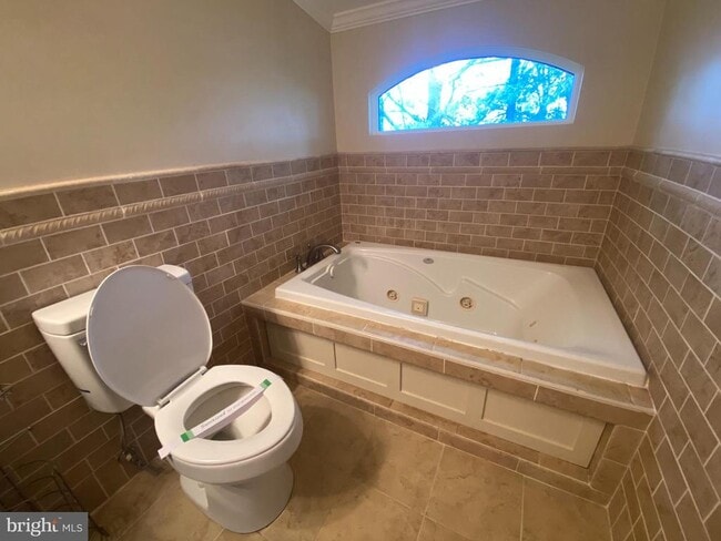 Building Photo - 99 Chatham Ct