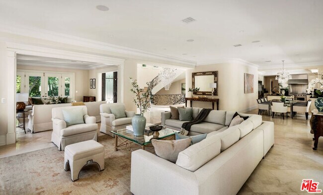 Building Photo - 1350 Benedict Canyon Drive