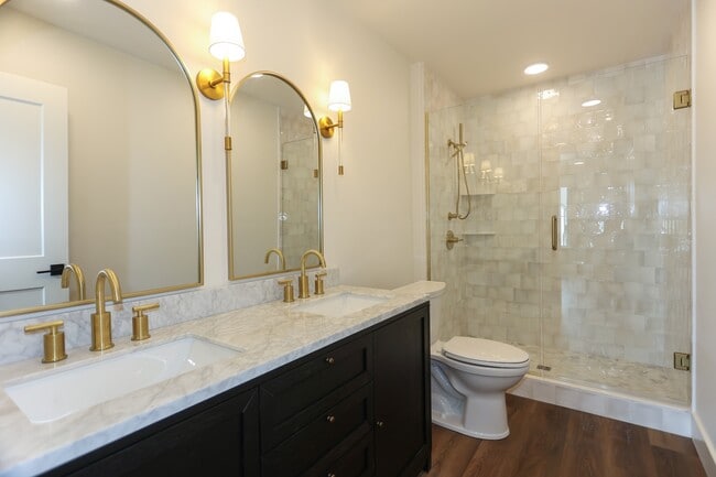 Building Photo - 1797 E Rex Rd