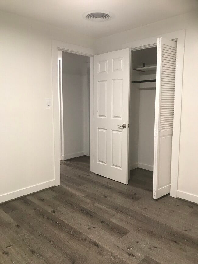 Bedroom M - 2505 NE 82nd St